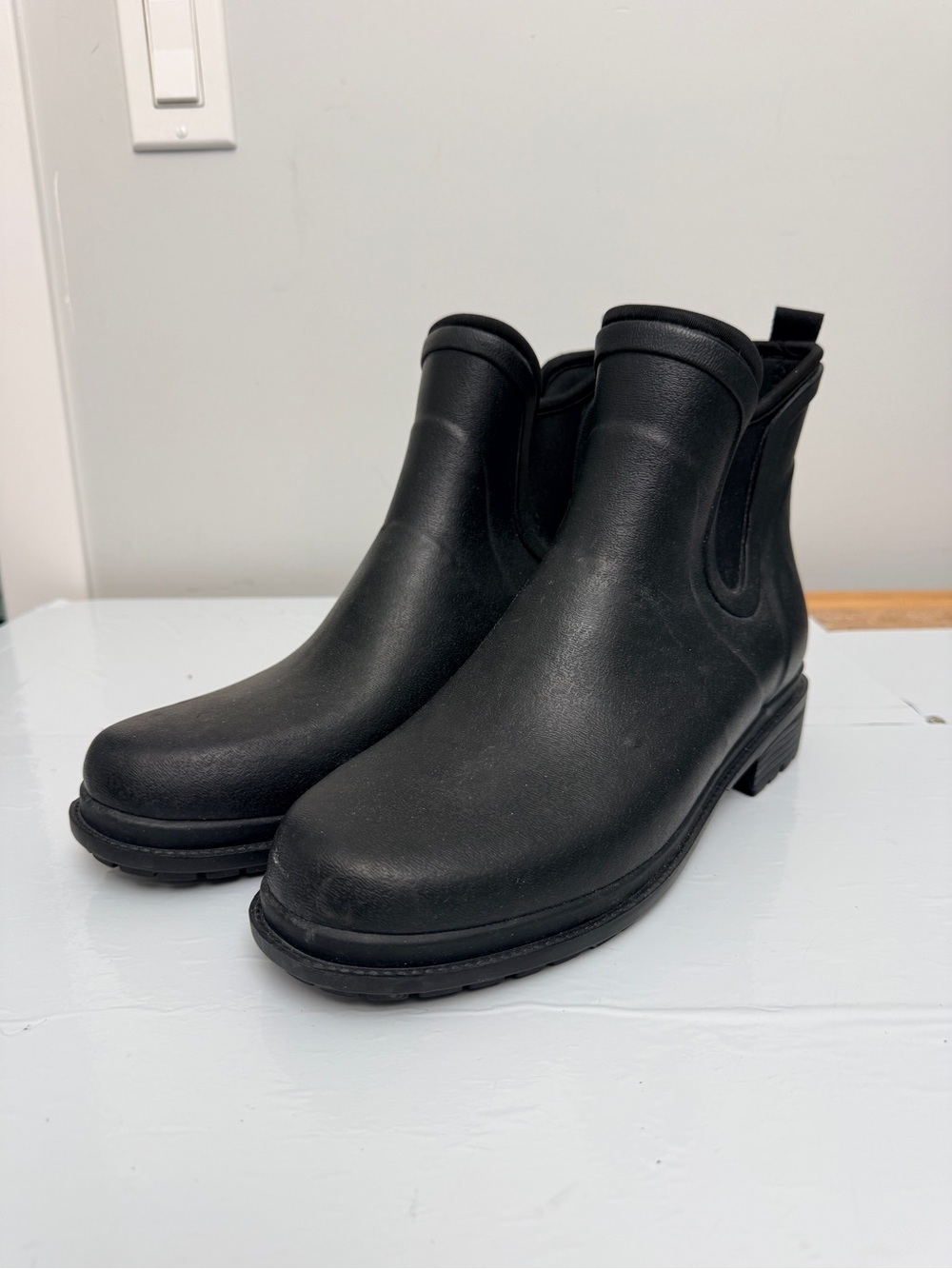 Cougar Drew Waterproof Rubber Chelsea Rain Boots Womens Size 10